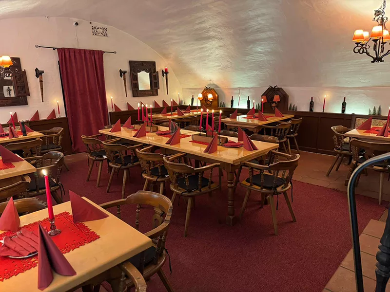 Gewölbekeller Ristorante Pizzeria Leonardo